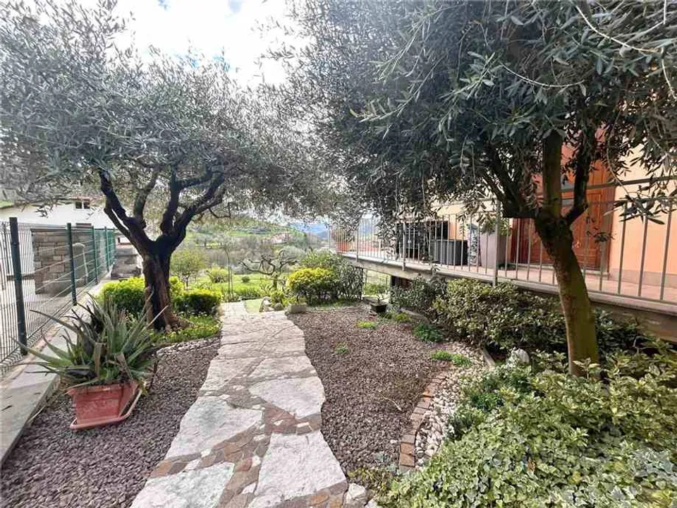 Villa i Viadanica, Bergamo - foto 3