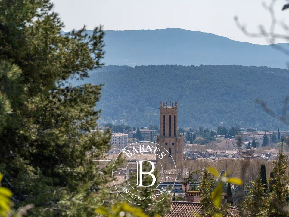 Byhus i Aix-en-Provence, Bouches-du-Rhone - foto 2
