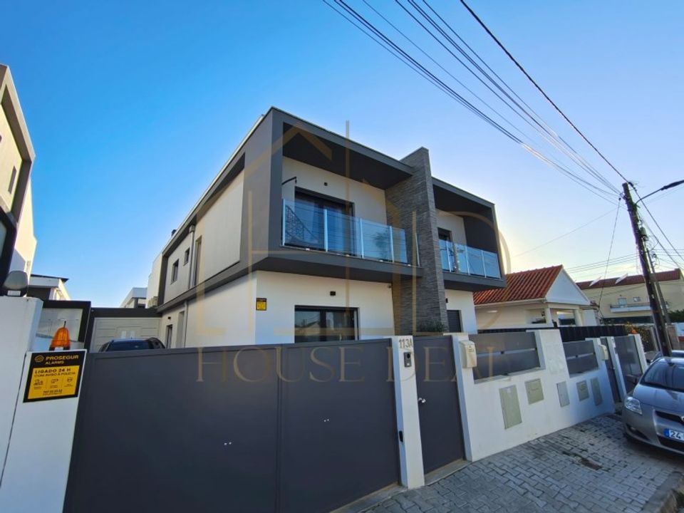 Villa i Fernao Ferro, Setubal - foto 1