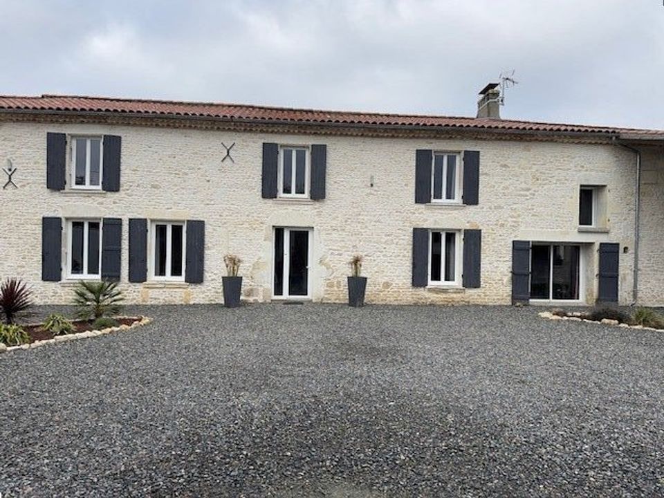 Villa i Les Touches-de-Perigny, Charente-Maritime - foto 1