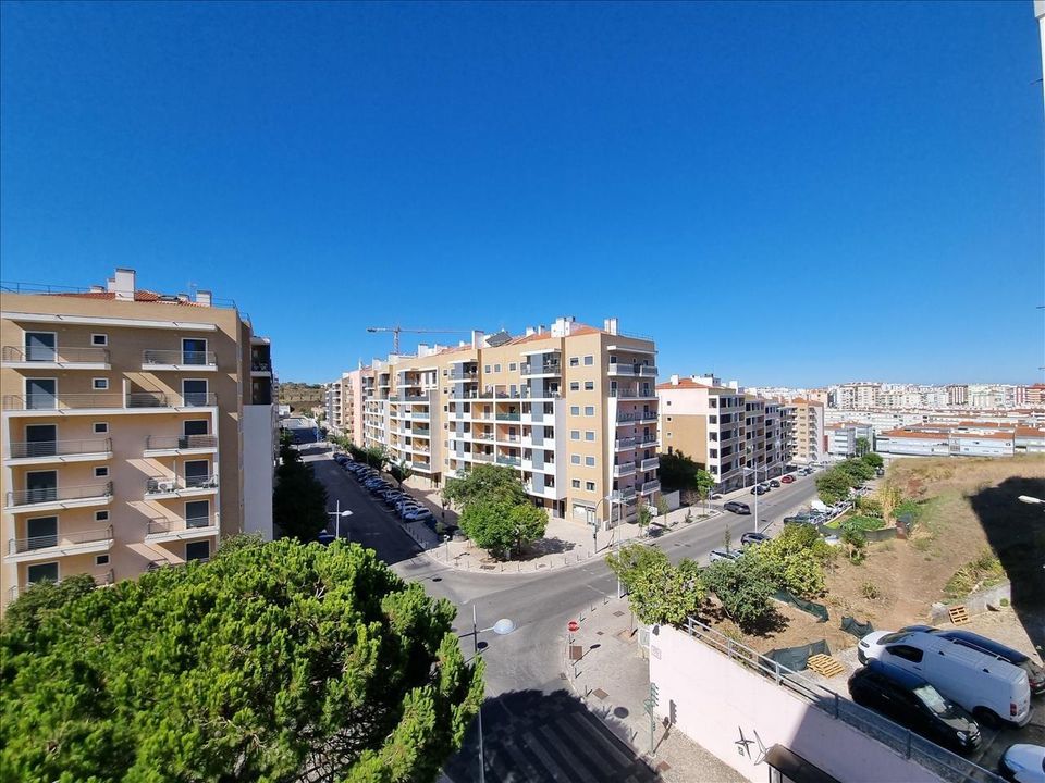 Lejlighed i Amadora, Lisbon - foto 2