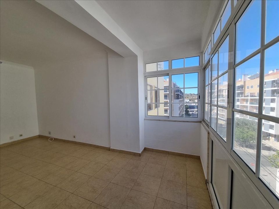 Lejlighed i Amadora, Lisbon - foto 4