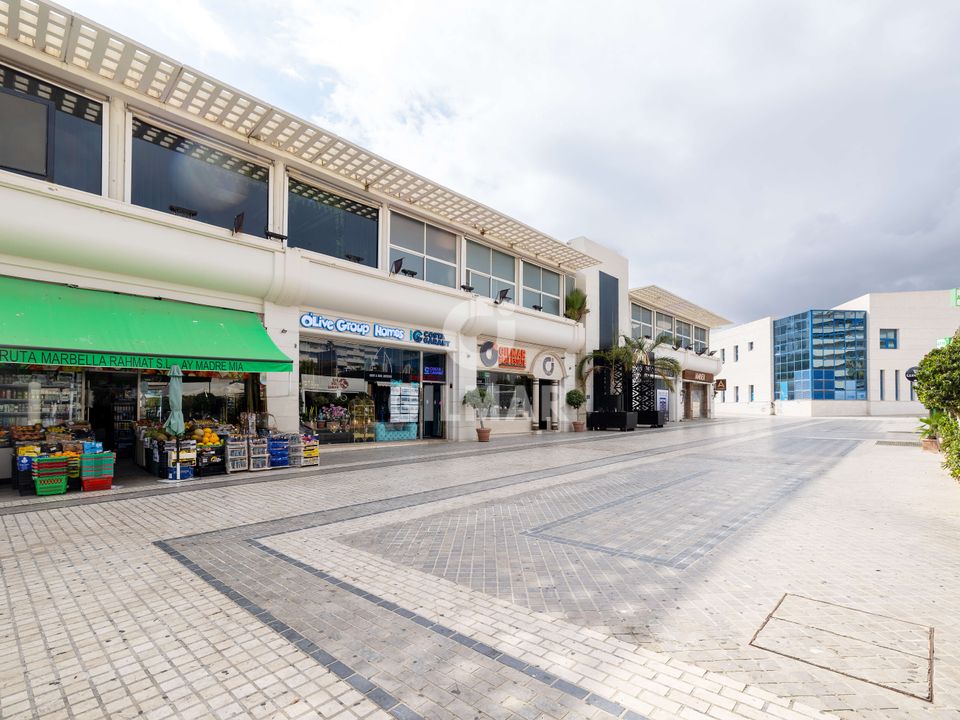 L'establiment comercial a Marbella, Malaga - foto 1