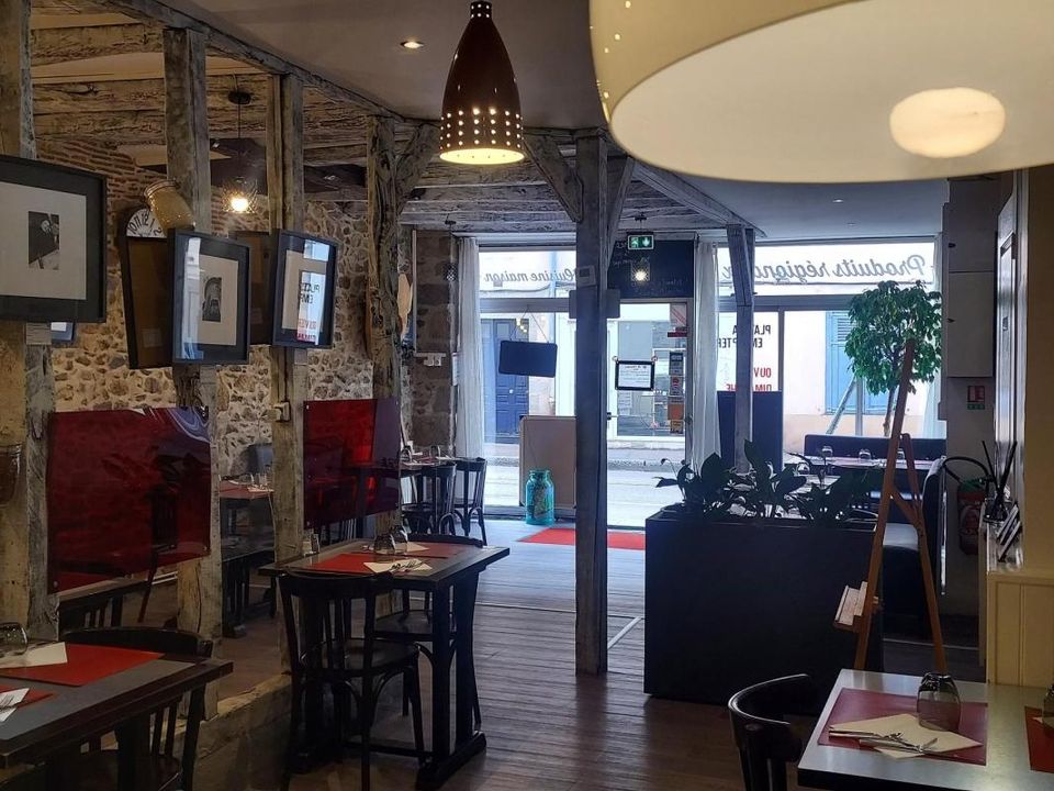 Erhvervsejendom i Limoges, Haute-Vienne - foto 1