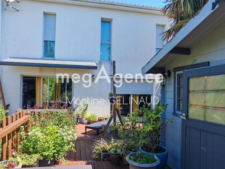 Villa i Saintes, Charente-Maritime - foto 2