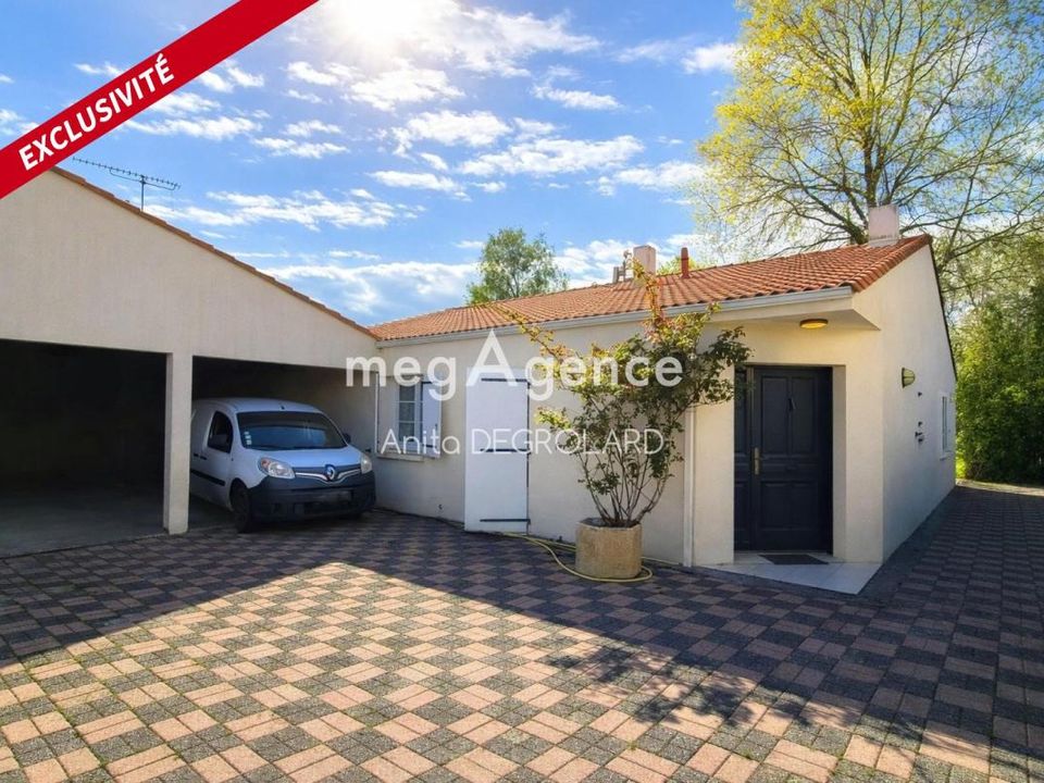 Villa i La Roche-sur-Yon, Vendee - foto 1