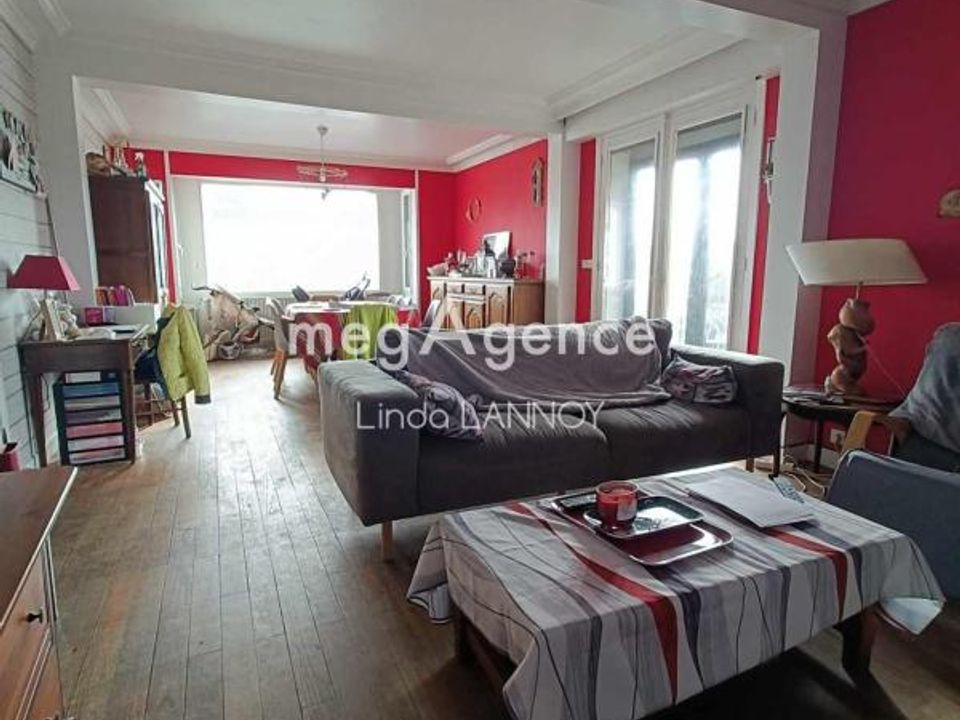 Villa in Ferques, Pas-de-Calais - photo 1