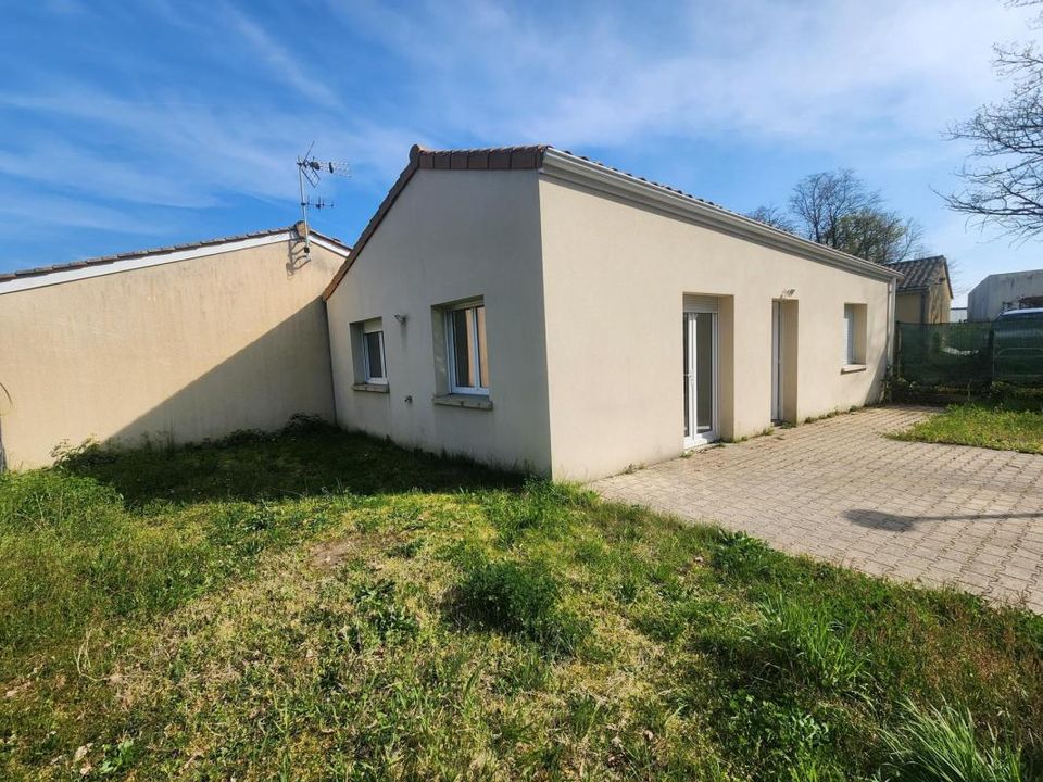 Villa i Saint-Andre-de-Cubzac, Gironde - foto 1