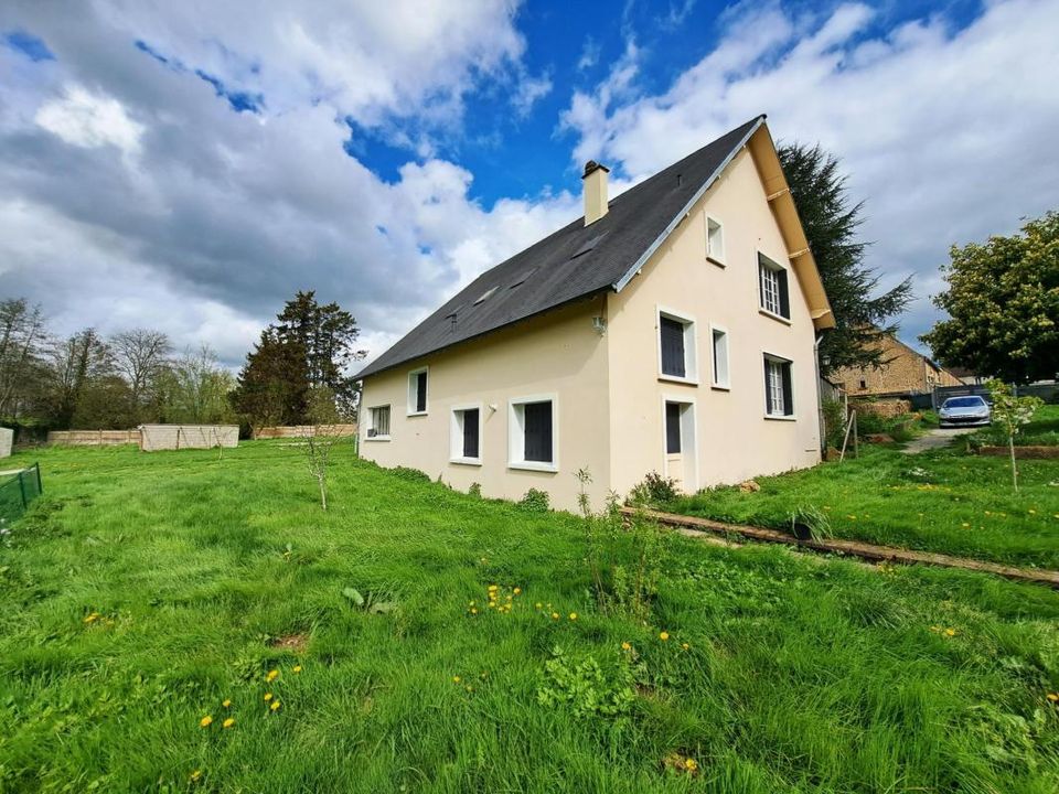 Landejendom i Saint-Maurice-les-Charencey, Orne - foto 1