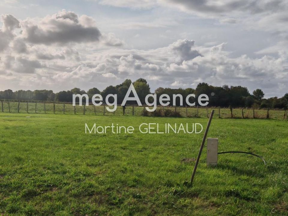 Helårsgrund i Montpellier-de-Medillan, Charente-Maritime - foto 1