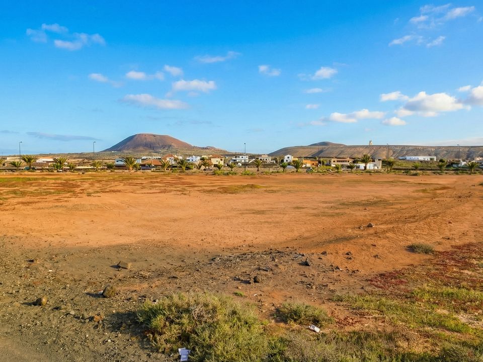Helårsgrund i La Oliva, Fuerteventura - foto 1