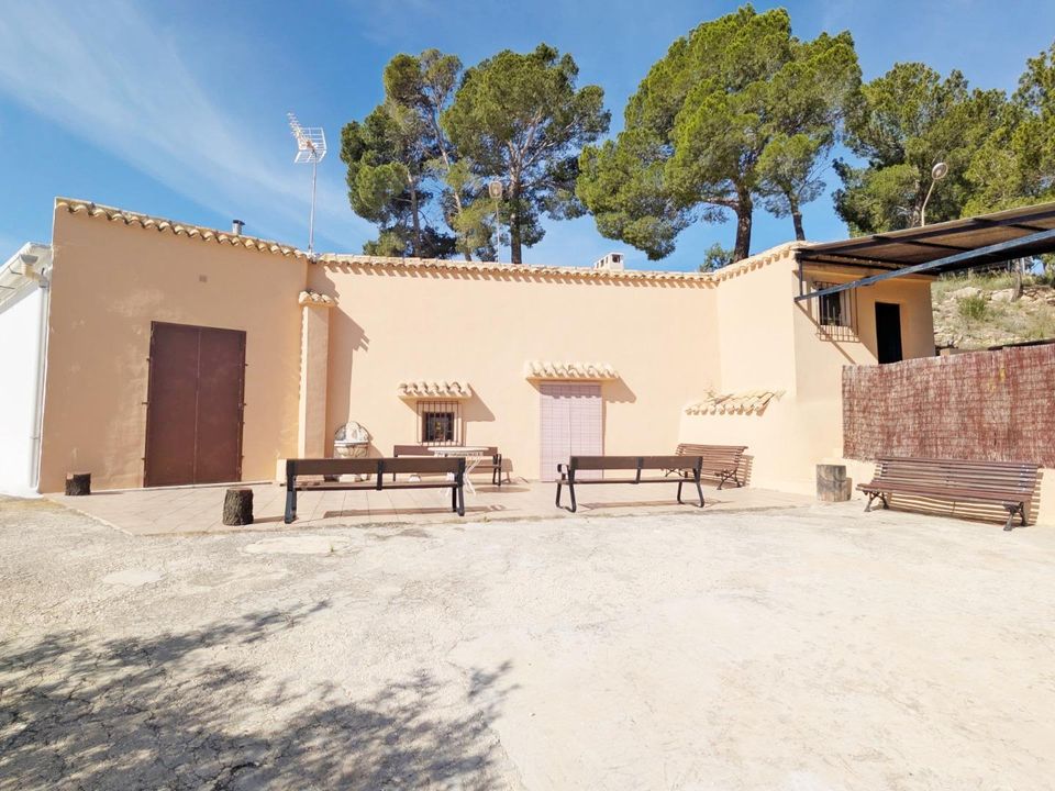 Villa i Hondon De Las Nieves, Alicante - foto 1