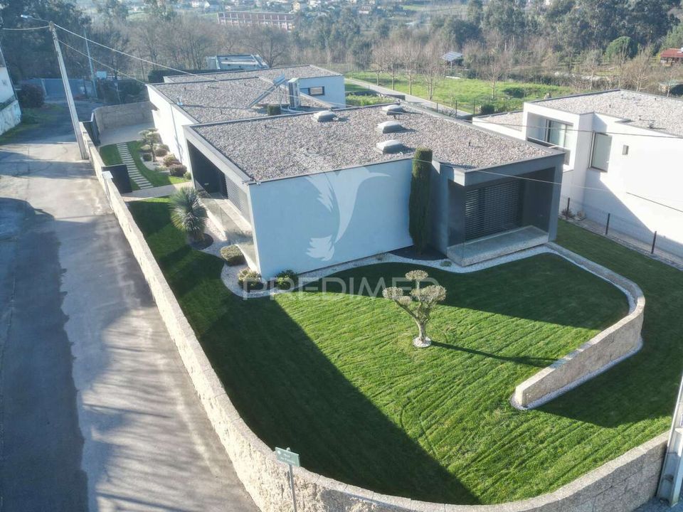 Byhus i Guimaraes, Braga - foto 1