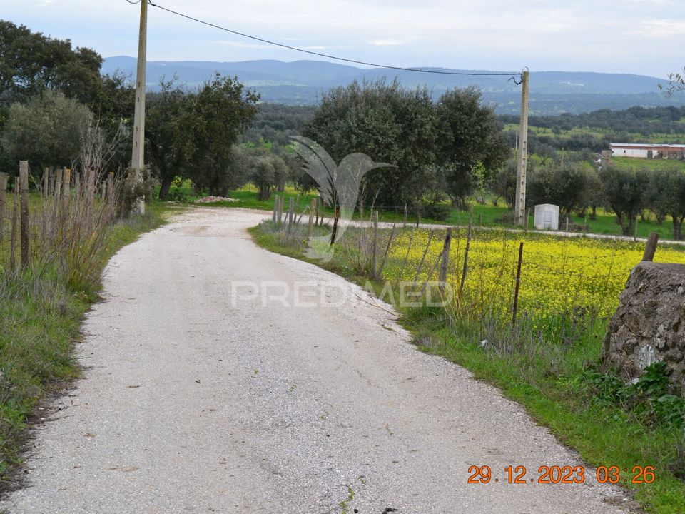 Tomt i Vila Vicosa, Evora - bilde 1