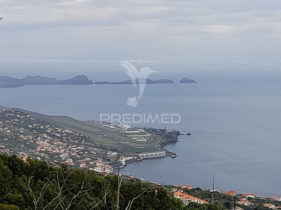 Helårsgrund i Santa Cruz, Madeira - foto 1