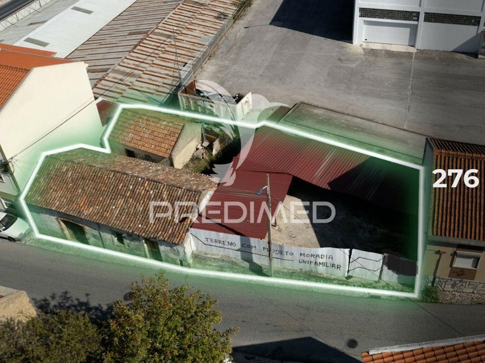 Helårsgrund i Alenquer, Lisbon - foto 1