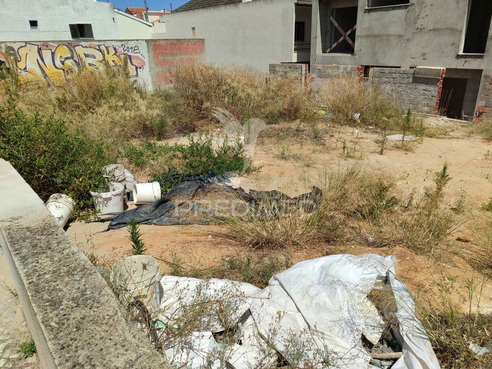 Helårsgrund i Loures, Lisbon - foto 3