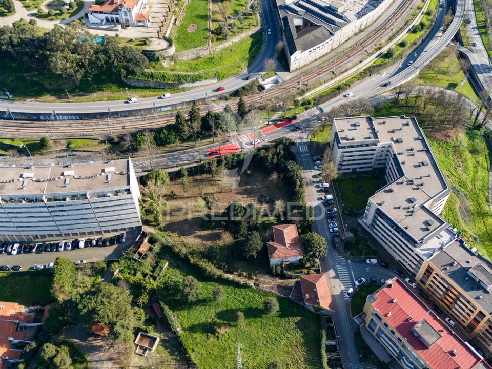 Helårsgrund i Guimaraes, Braga - foto 2
