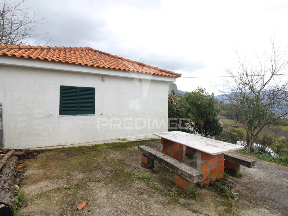 Gårdshus i Resende, Viseu - bilde 1
