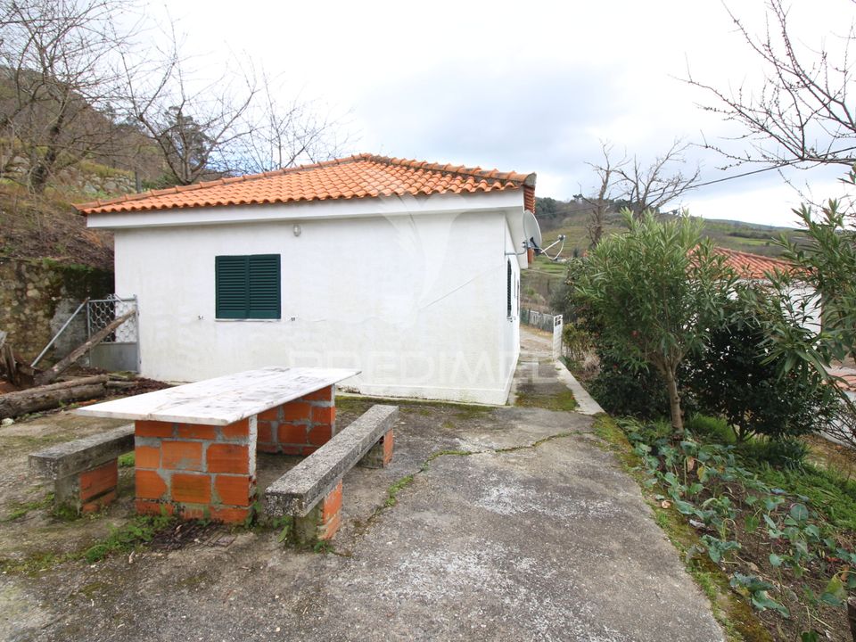 Gårdshus i Resende, Viseu - bilde 2