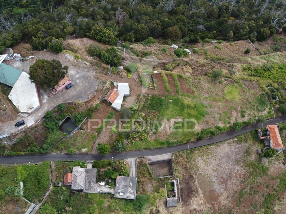 Helårsgrund i Santa Cruz, Madeira - foto 1