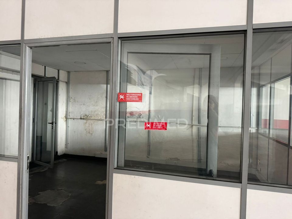 Erhvervsejendom i Seixal, Setubal - foto 2