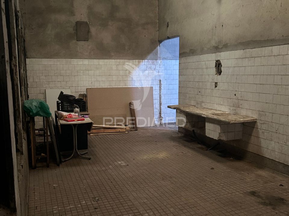 Erhvervsejendom i Maia, Porto - foto 3