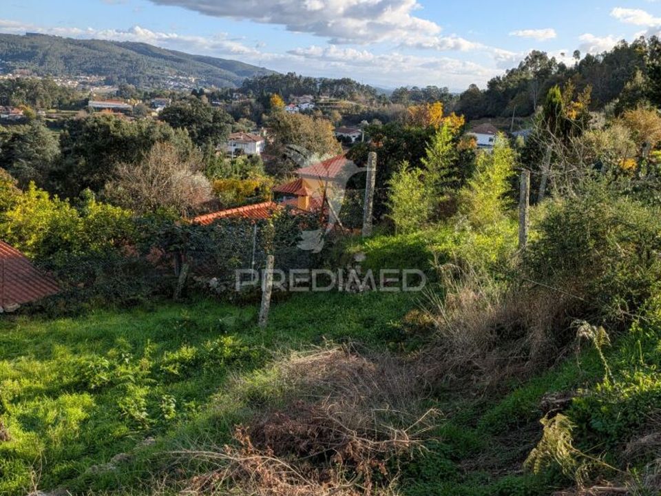 Helårsgrund i Santo Tirso, Porto - foto 2