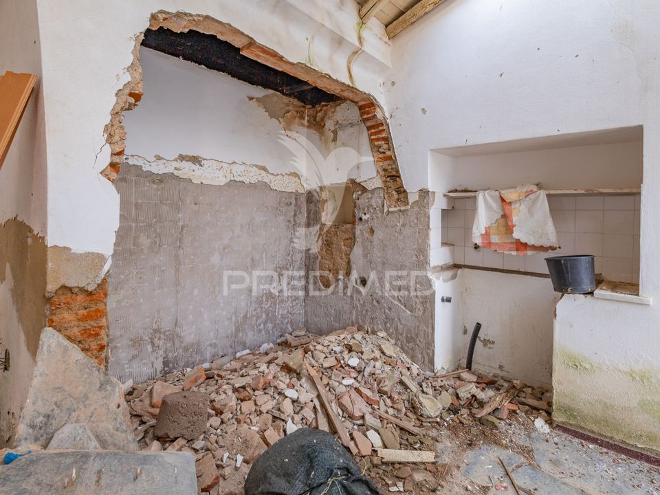 Ruinere i Borba, Evora - foto 3
