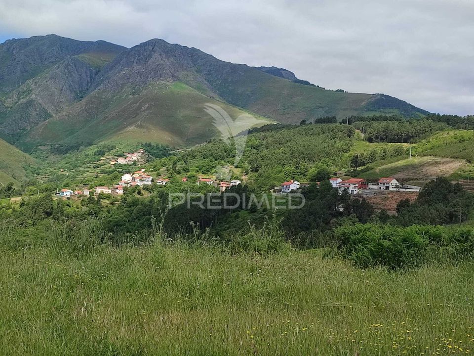 Ruinere i Santa Marta de Penaguiao, Vila Real - foto 4
