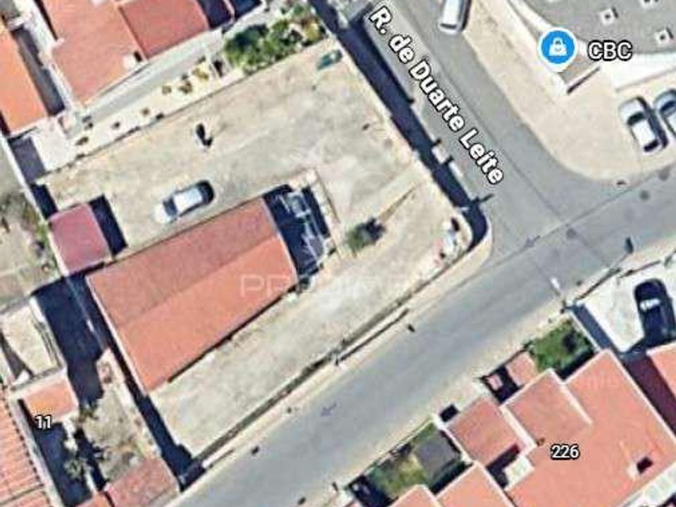 Byhus i Almada, Setubal - foto 1