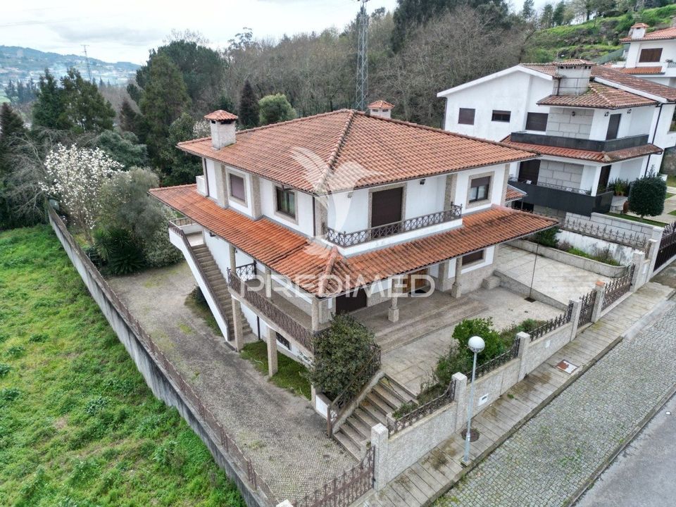 Byhus i Guimaraes, Braga - foto 1