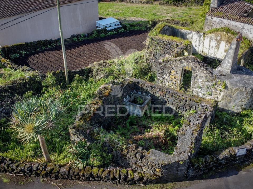 Ruinere i Madalena, Pico - foto 1
