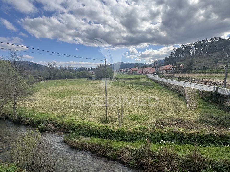 Helårsgrund i Arcos de Valdevez, Viana do Castelo - foto 2