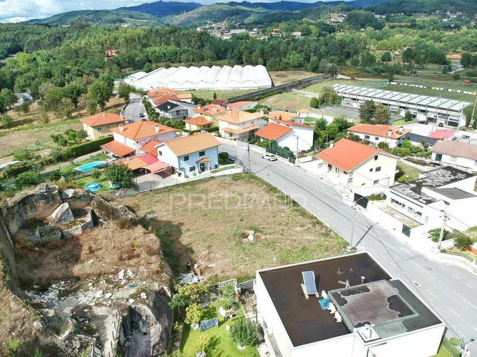 Helårsgrund i Povoa de Lanhoso, Braga - foto 4