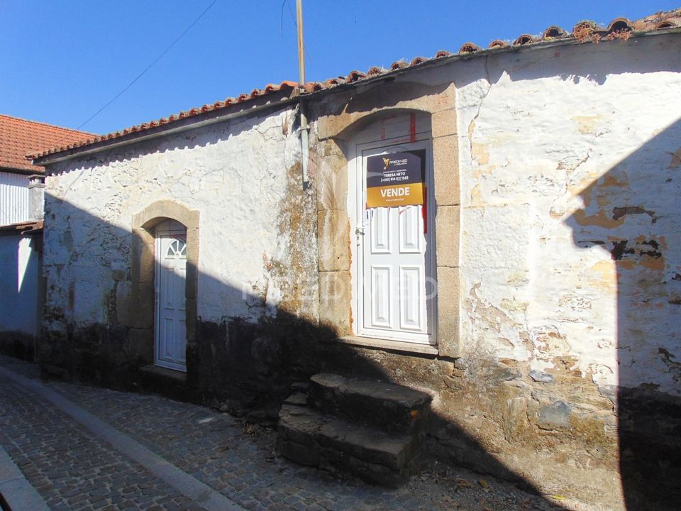 Byhus i Santa Marta de Penaguiao, Vila Real - foto 1