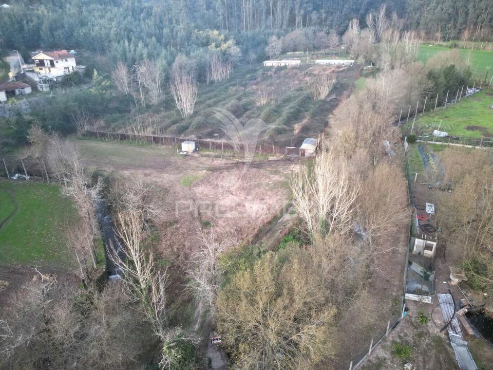Helårsgrund i Guimaraes, Braga - foto 1