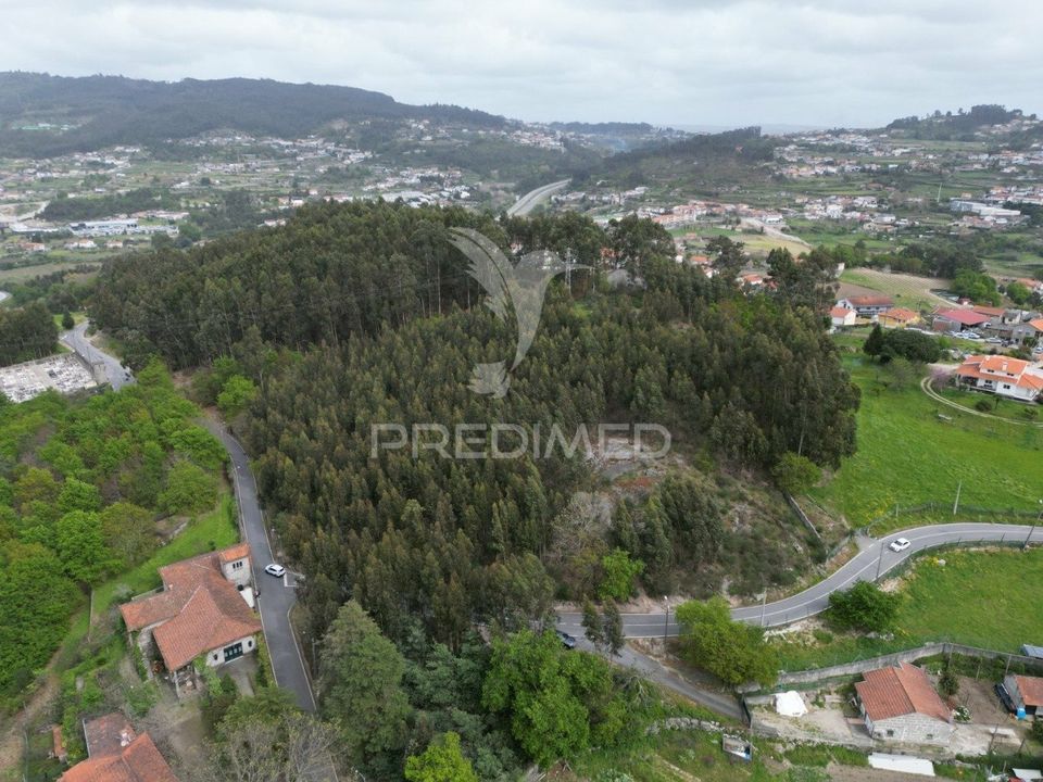Helårsgrund i Guimaraes, Braga - foto 1