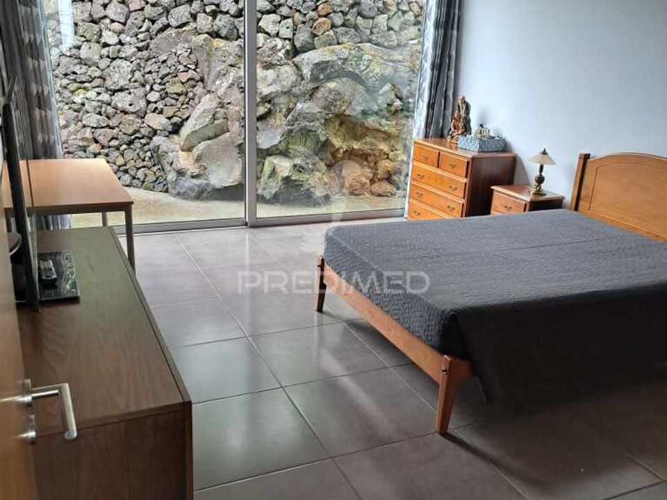Byhus i Angra do Heroismo, Terceira - foto 4