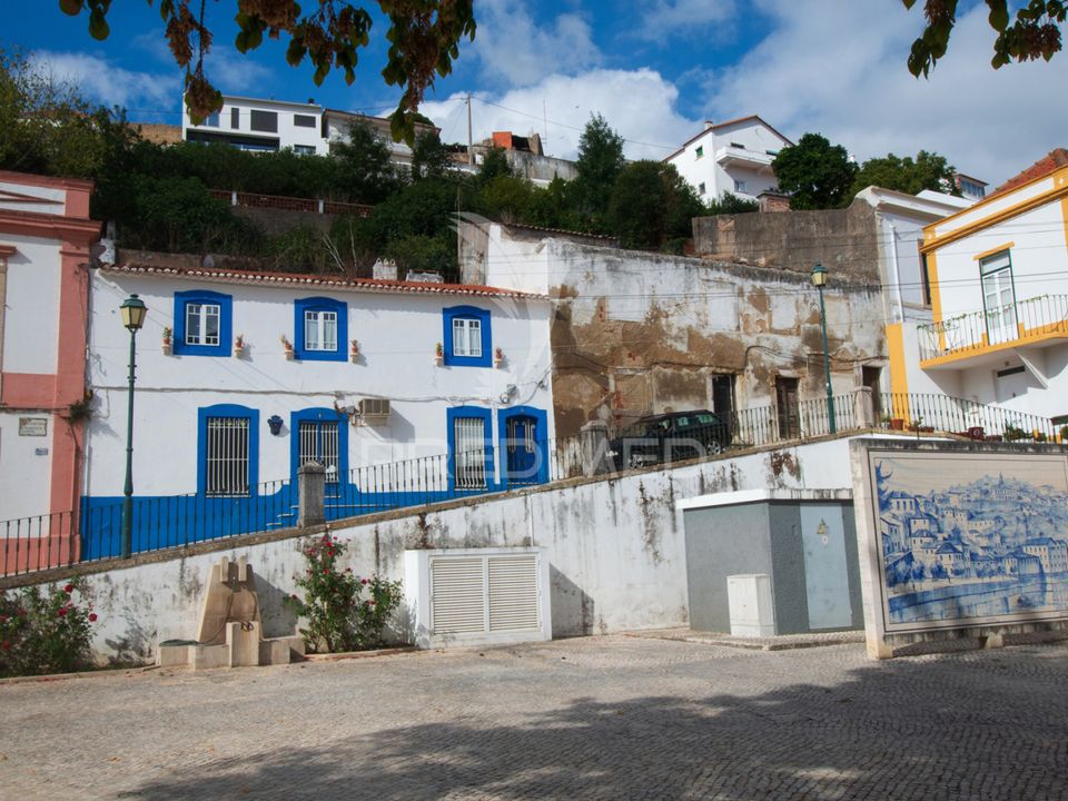 Helårsgrund i Alenquer, Lisbon - foto 1
