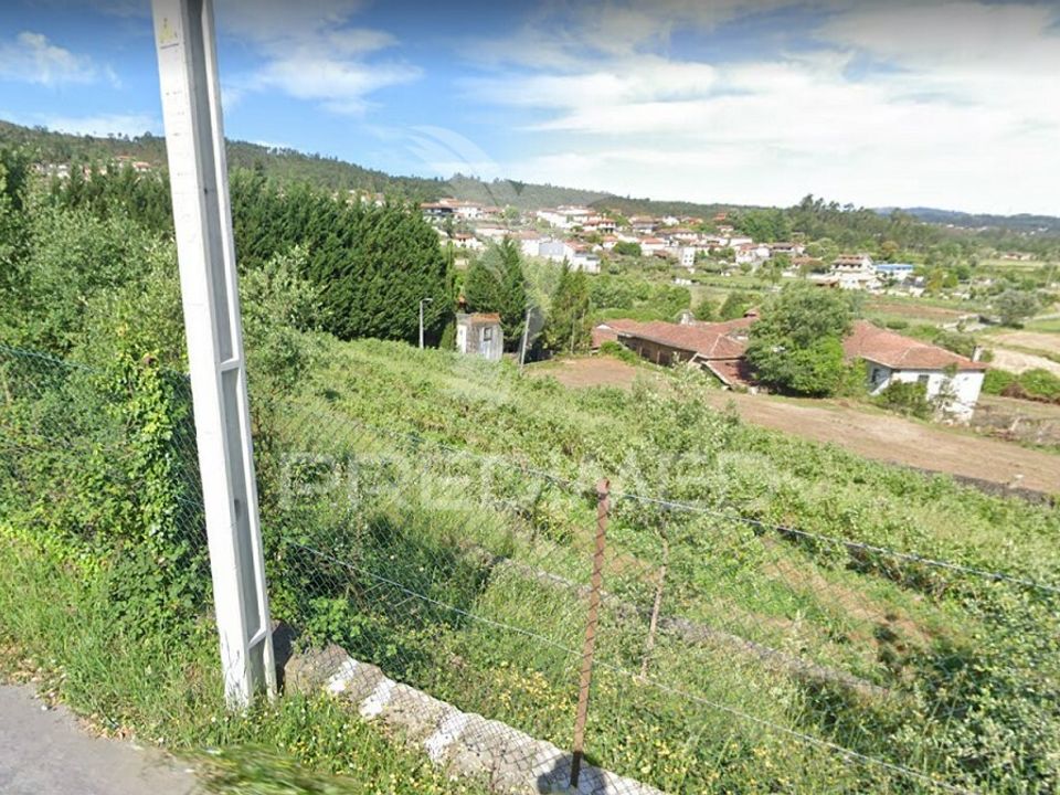 Helårsgrund i Paredes, Porto - foto 1