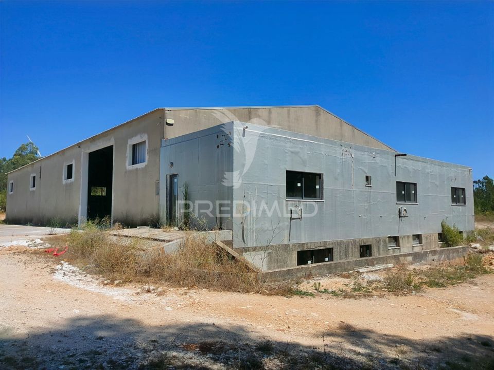 Erhvervsejendom i Alcanena, Santarem - foto 1