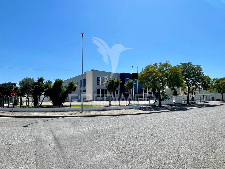 Erhvervsejendom i Seixal, Setubal - foto 1