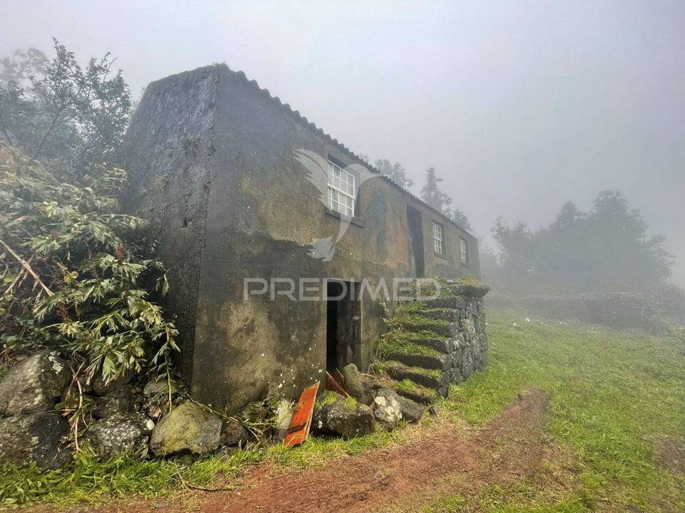 Ruin i Calheta, Sao Jorge - bilde 1