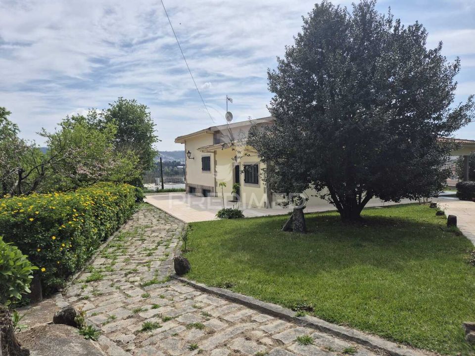 Byhus i Amares, Braga - foto 1