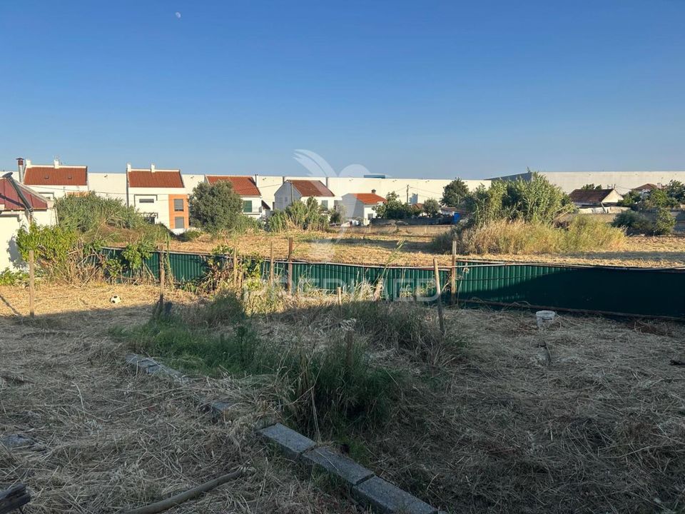 Helårsgrund i Alenquer, Lisbon - foto 1