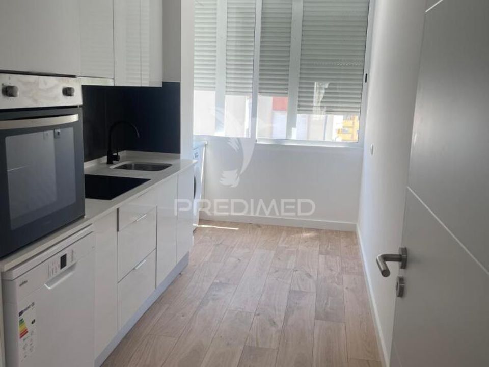 Lejlighed i Amadora, Lisbon - foto 4