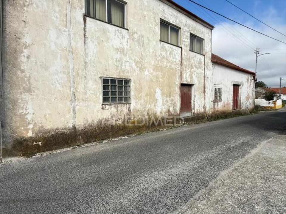Erhvervsejendom i Porto de Mos, Leiria - foto 1