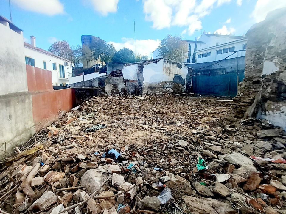 Helårsgrund i Redondo, Evora - foto 1