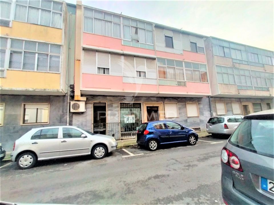 Erhvervsejendom i Amadora, Lisbon - foto 2